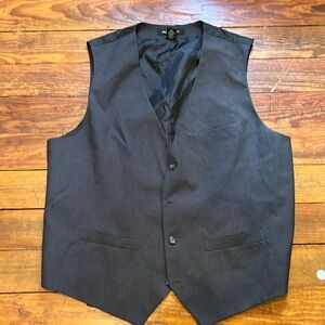 Dark grey vest